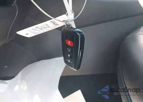 2024 Toyota Rav4 Xle Premium z USA, uszkodzony, nr VIN 2T3C1RFV0RW305749